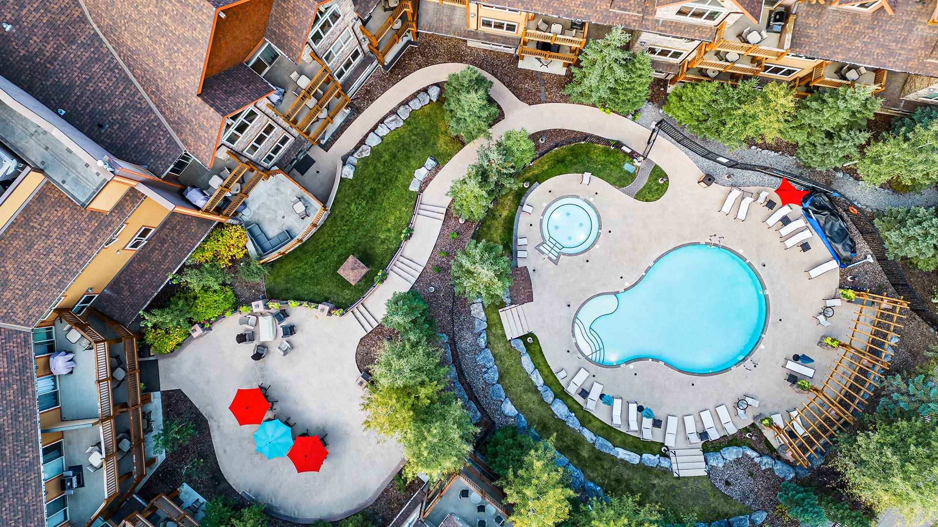 Stoneridge Mountain Resort Canmore - Heated Pool and Hot Tub Aerial View